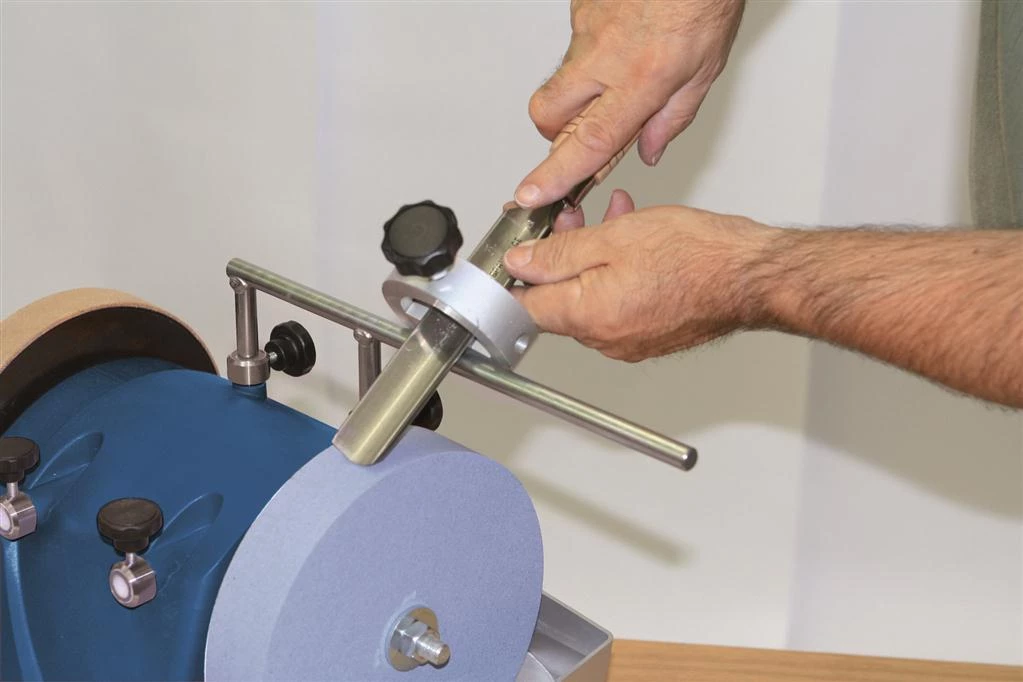 Scheppach Affûteuse 5903202901 Broyeur Humide Tiger 2500 10 2 Scheppach Affûteuse 5903202901 Broyeur Humide Tiger 2500 10 – Image 2