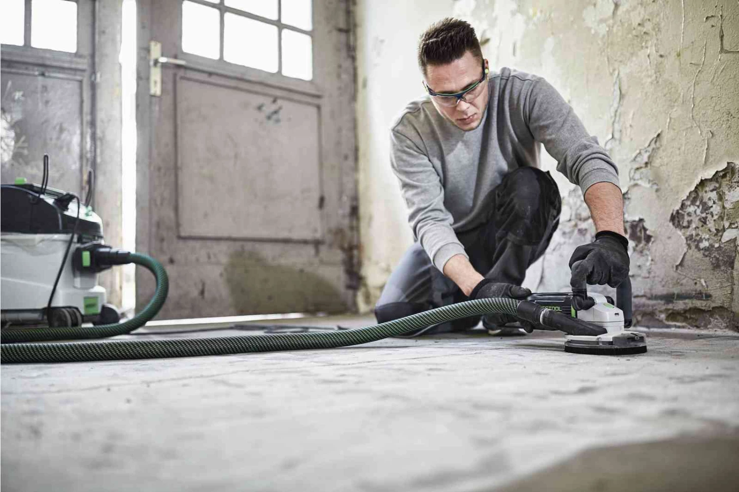 Festool Meuleuse Spéciale Ponceuse De Rénovation RG 130 E-Plus RENOFIX 576393 4 Festool Meuleuse Spéciale Ponceuse De Rénovation RG 130 E-Plus RENOFIX 576393 – Image 4